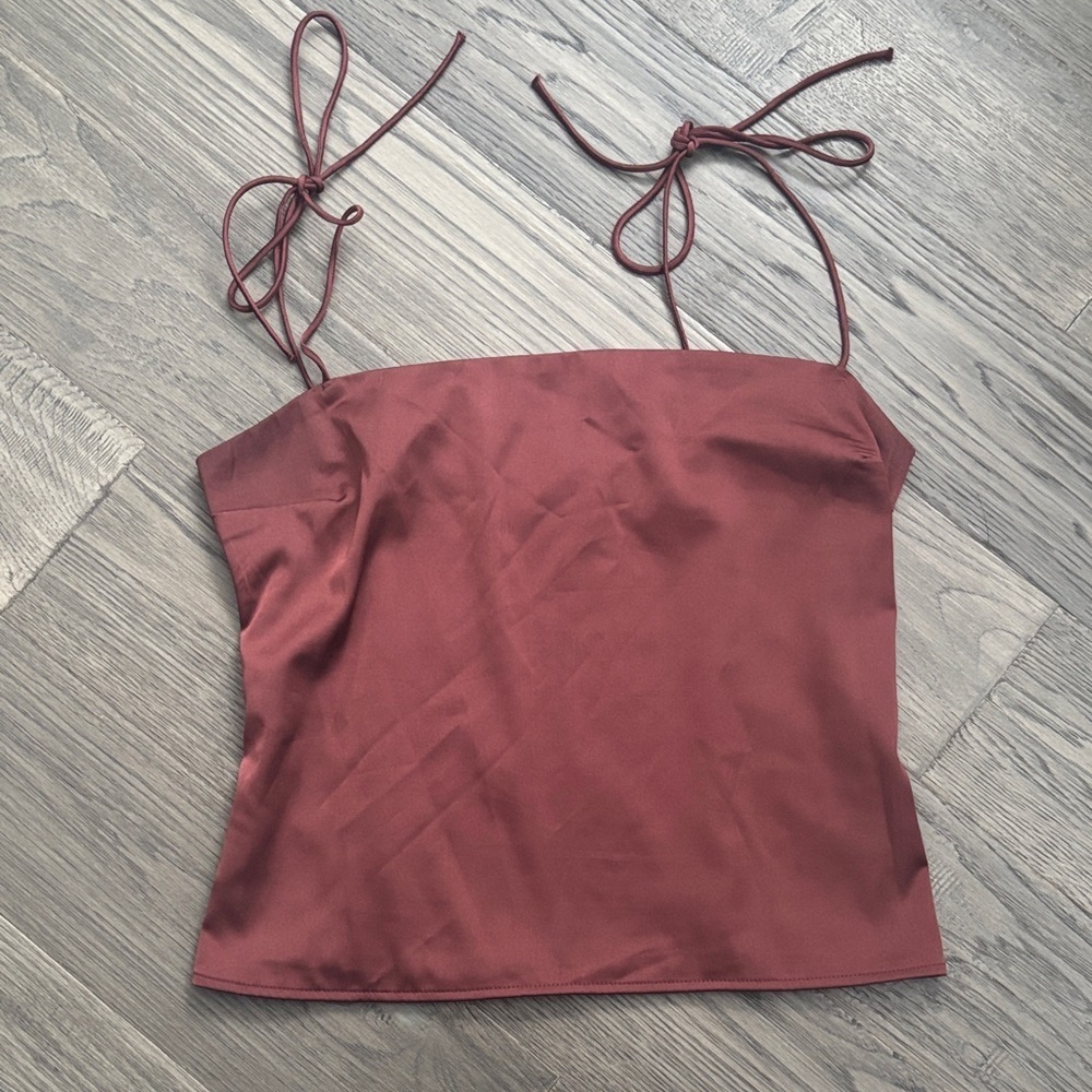 Abercrombie & Fitch | Square Neck Satin Cami Tank Top in Burgundy Size Medium